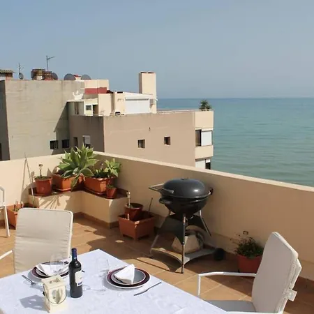 Appartamento ático En 1° Línea Del Mar *