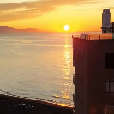 Appartamento ático En 1° Línea Del Mar Torremolinos