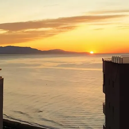 Appartamento ático En 1° Línea Del Mar Torremolinos