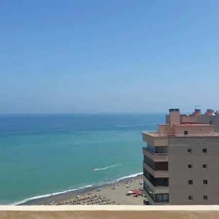 ático En 1° Línea Del Mar Torremolinos